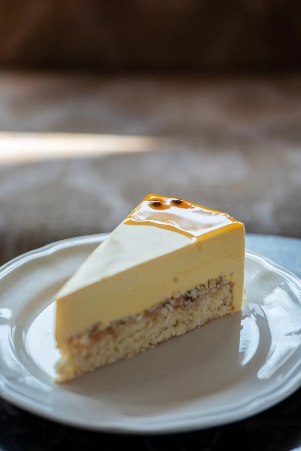 Ciasto Musowe Mango, Kokos i Marakuja 26 cm - obrazek 2