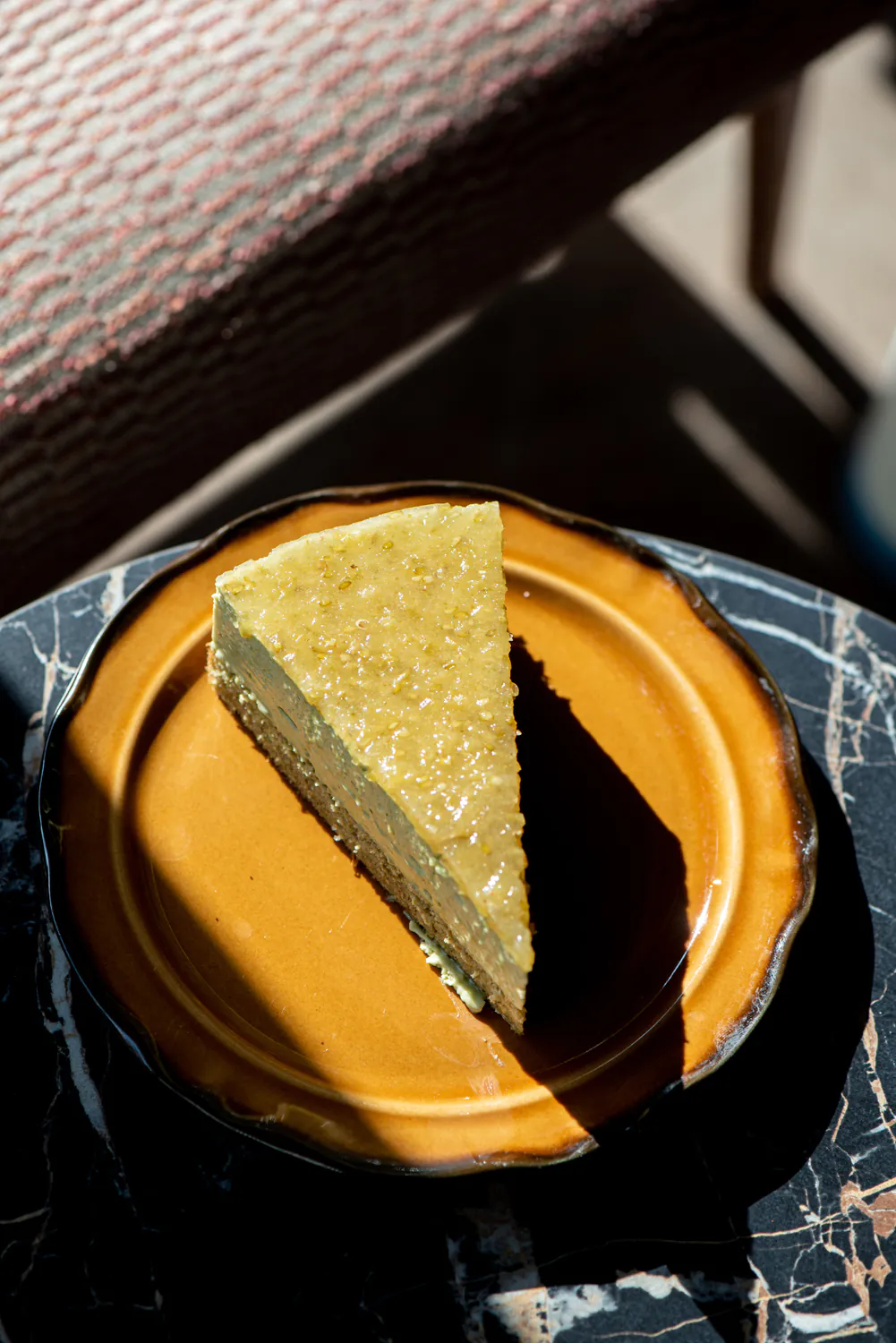 Sernik Matcha i Limonka 26 cm - obrazek 3